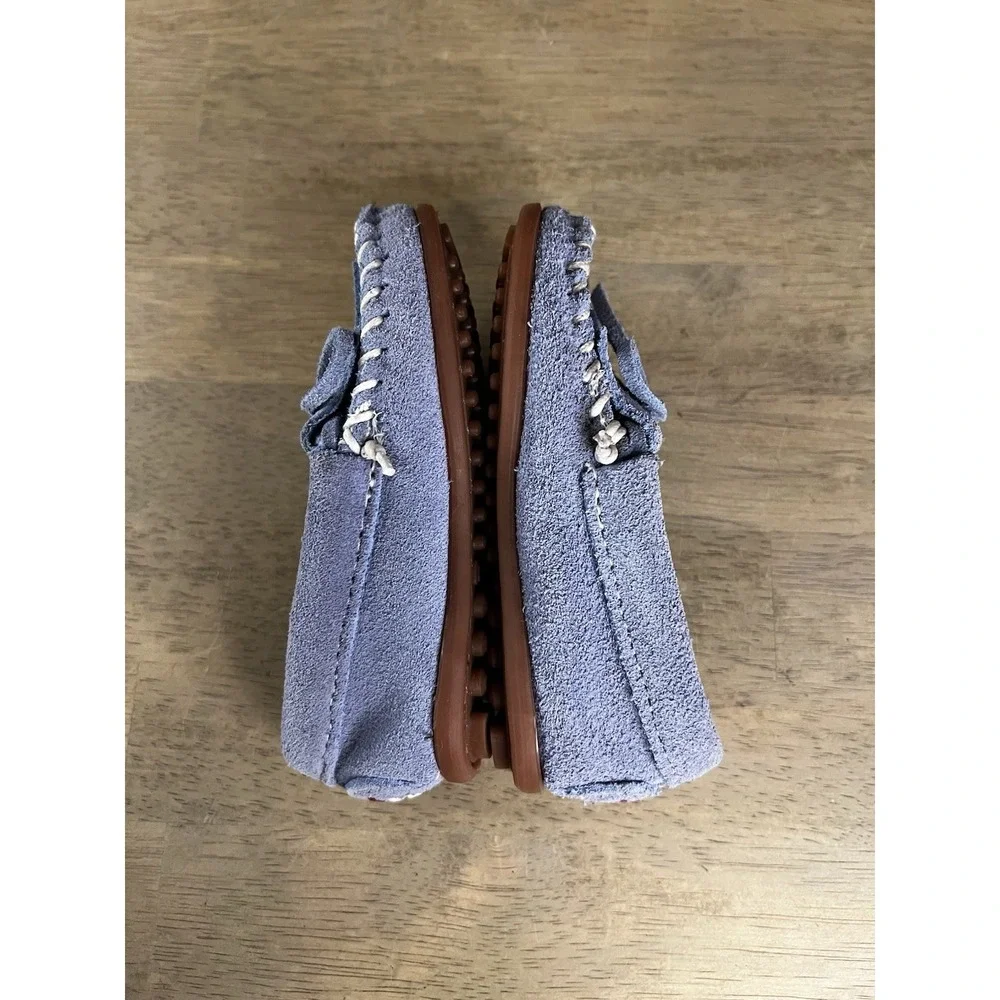NWOB Infants Minnetonka Thunderbird Animikii Cornflower Blue Suede Moccasin Sz 7